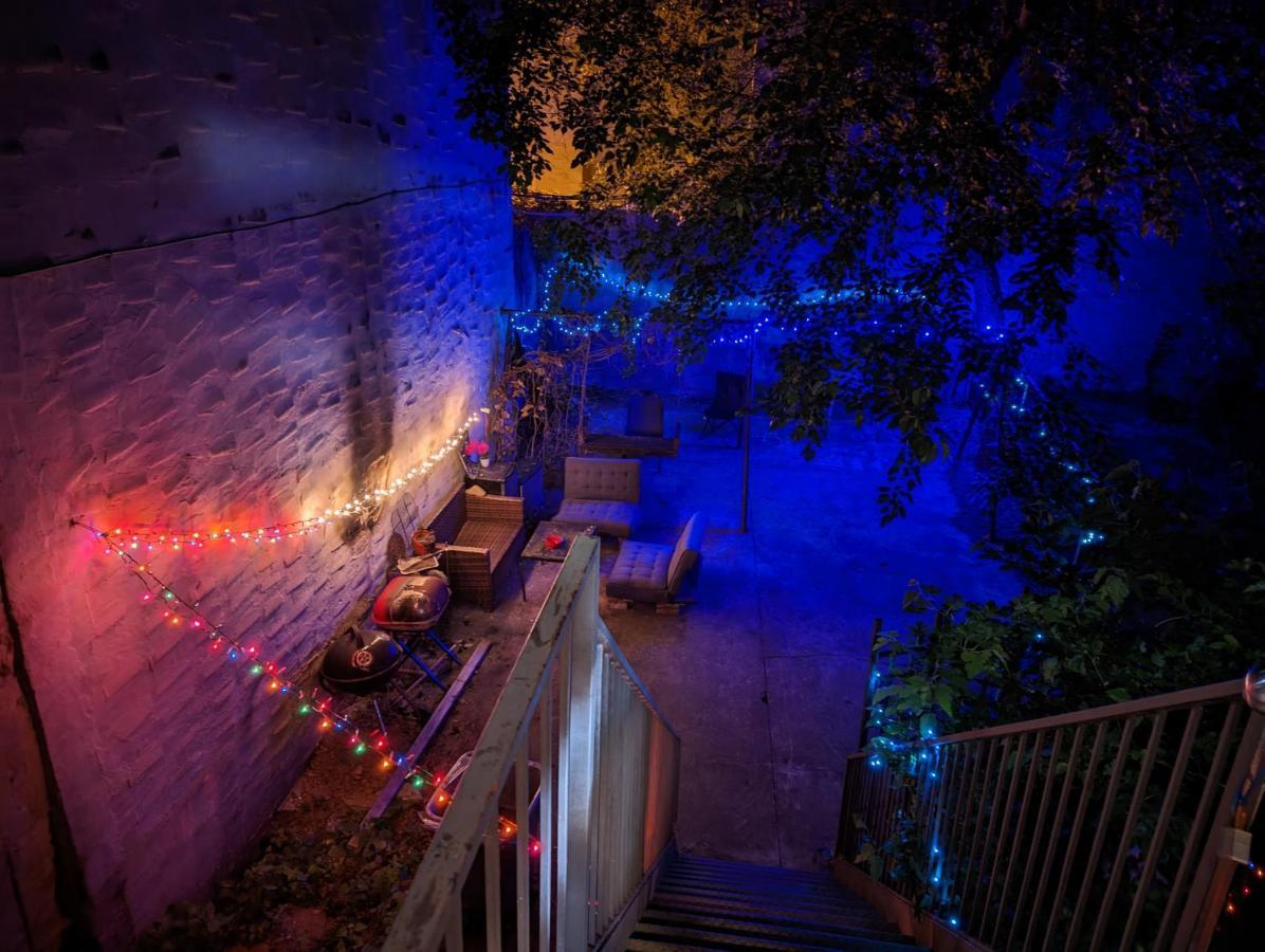 نيو يورك Central & Affordable Williamsburg Small Room المظهر الخارجي الصورة
